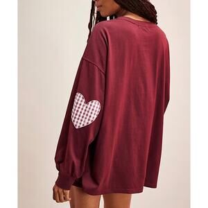 Daydreamer Gingham Heart Elbow Patch One-Size Oversized Long Sleeve Tee Burgundy